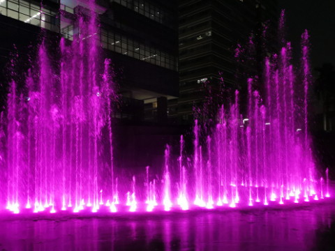 噴泉公司應該如何進行設計？